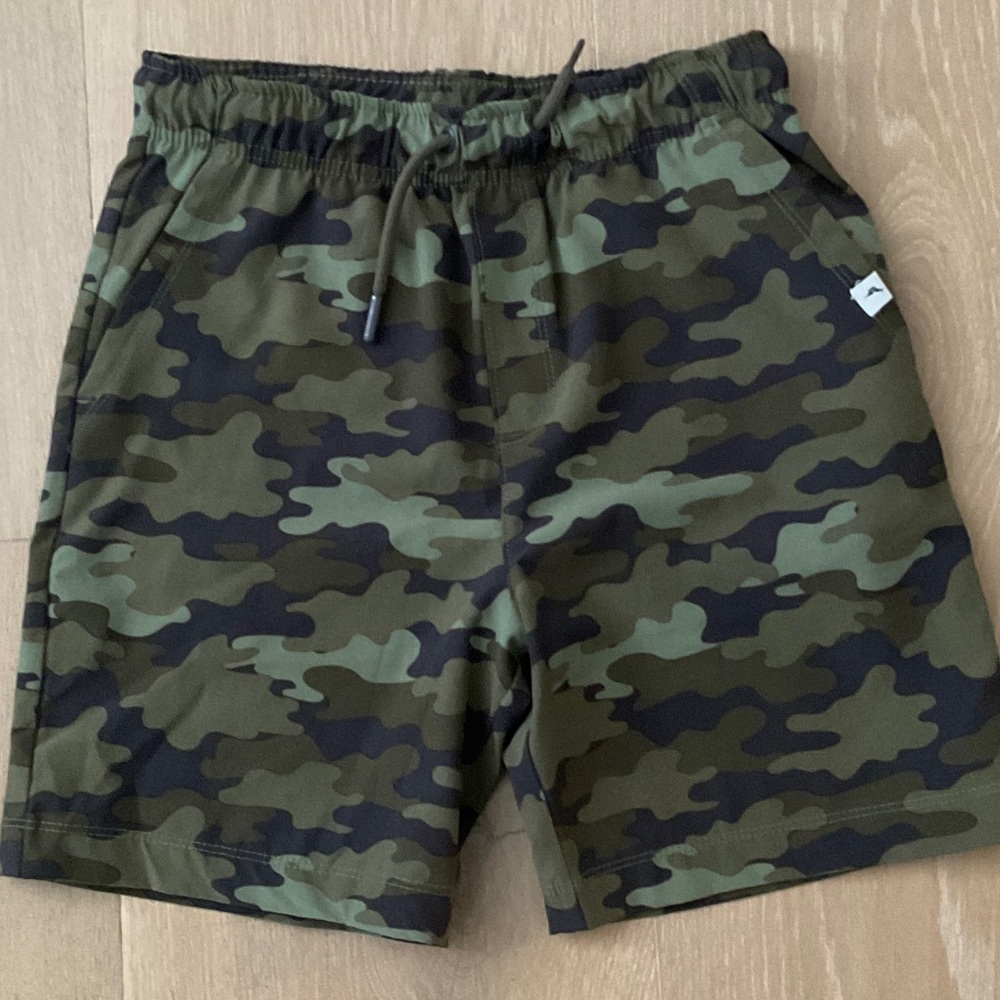 Tommy Bahama Green Camouflage Athletic Shorts